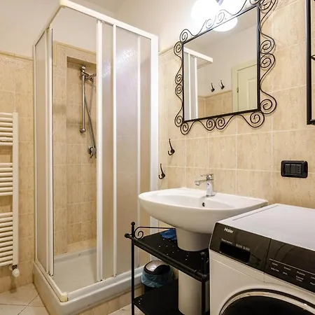 Vicino Fiera Di - Suite, Moderno E Accogliente * Bolonia