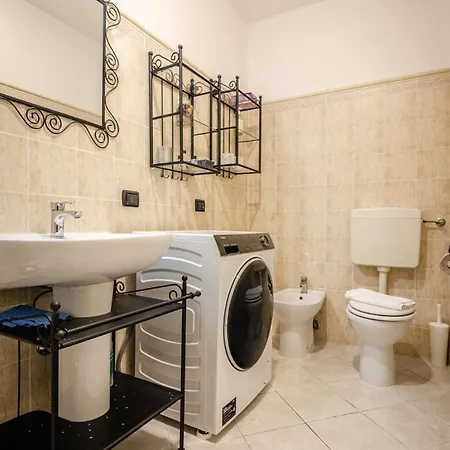 Daire Vicino Fiera Di - Suite, Moderno E Accogliente