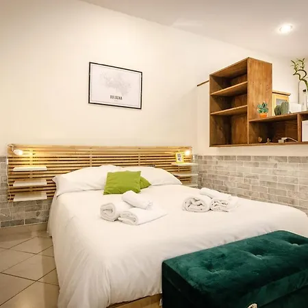 Vicino Fiera Di - Suite, Moderno E Accogliente